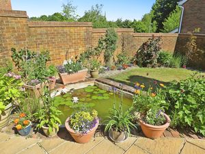 Photo 9- click for photo gallery